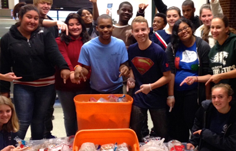 Amazing kids feed thousands of homeless – their inspiring story and how they got started